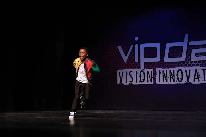 Elevation Dance Refinery Picture 8