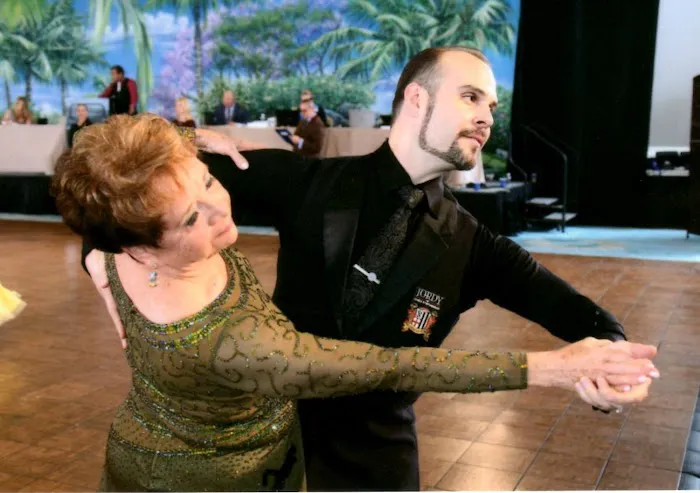 Dance Manor Picture 6