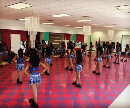 Q-KIDZ Dance Studio