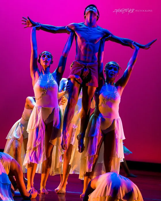 Expressions Dance Theatre Picture 6