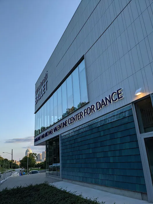 Cincinnati Ballet Picture 2