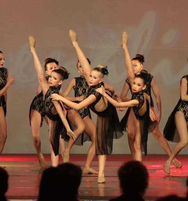 Expressenz Dance Center Picture 2