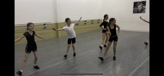 The Academy of Gregory Hancock Dance Theatre Picture 7