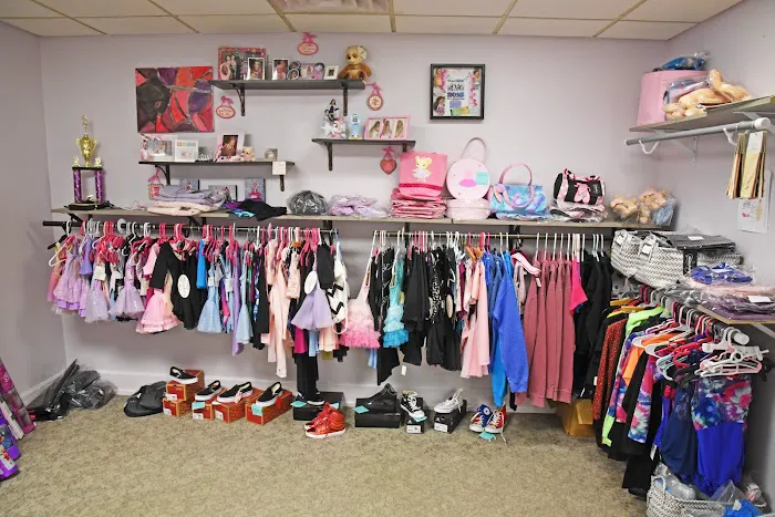 Robin's School of Dance Picture 9