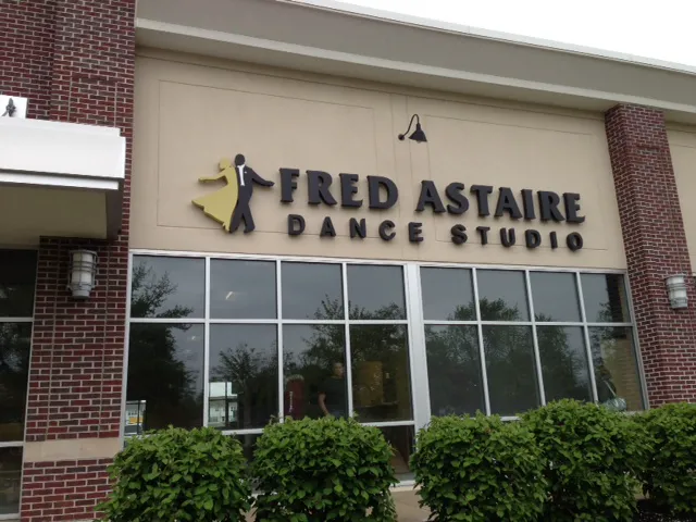Fred Astaire Dance Studios Picture 2