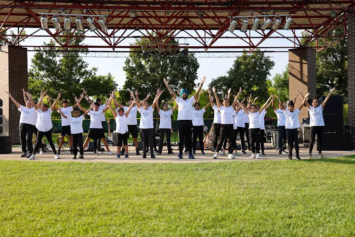 Furteelay Dance Canton Picture 3