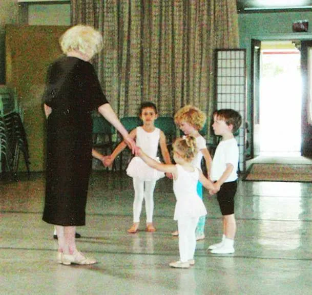 Kalamazoo Ballet and Bullard School Picture 1