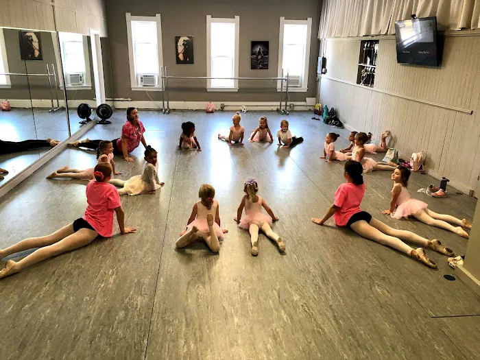 Caledonia Dance & Music Center Picture 2