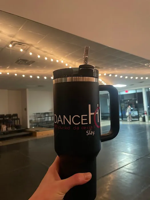 Dance HQ Picture 3