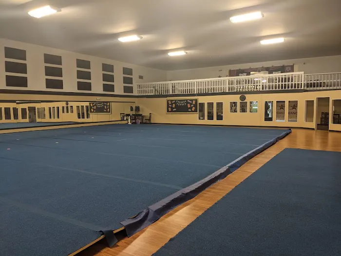 Turning Pointe Academy For The Performing Arts Picture 3