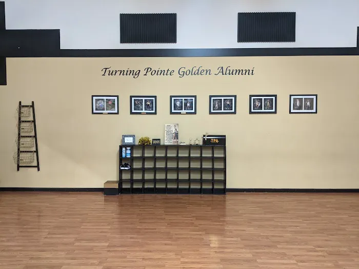 Turning Pointe Academy For The Performing Arts Picture 9