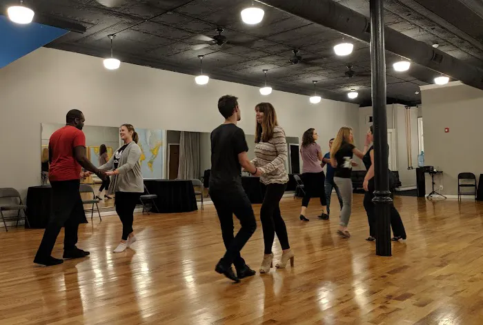 GoDance Studio Picture 4