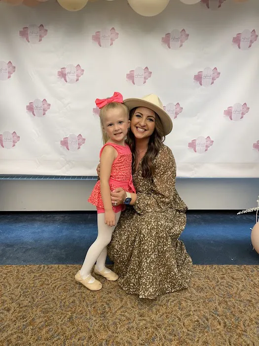 Footprints Dance Studio Picture 8