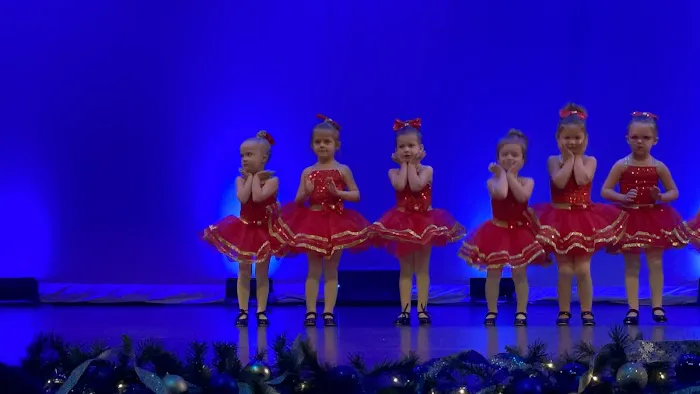 Footprints Dance Studio Picture 7