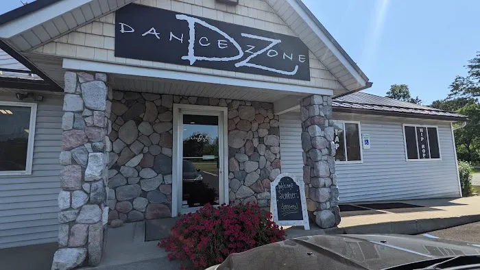 Dance Zone Picture 1