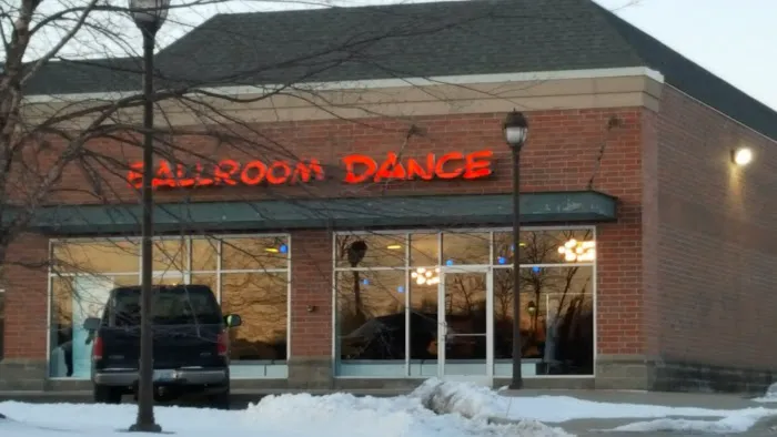 Elegance in Motion Ballroom Dance Studio Picture 5