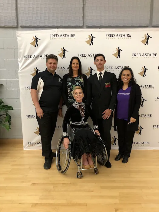 Fred Astaire Dance Studio - Bloomfield Hills Picture 5