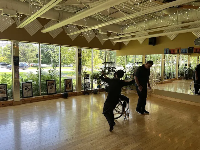 Fred Astaire Dance Studio - Bloomfield Hills Picture 6