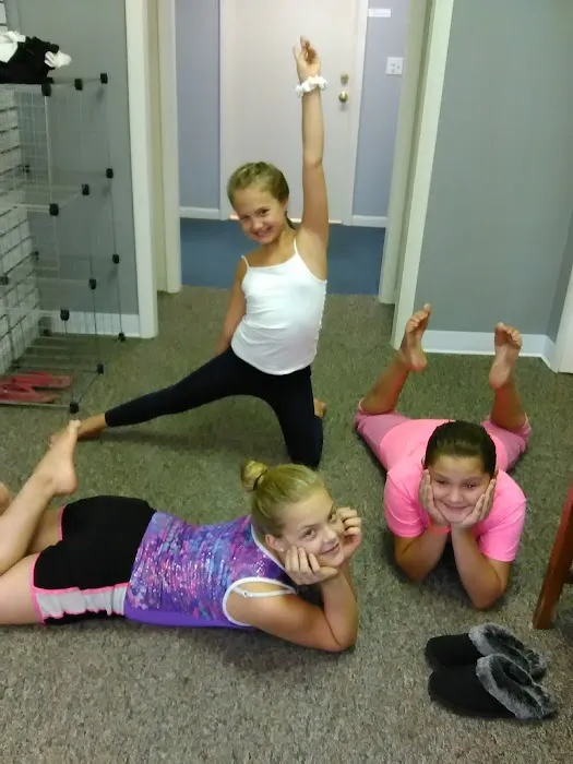 Riverside Dance & Fitness Company LLC Picture 1