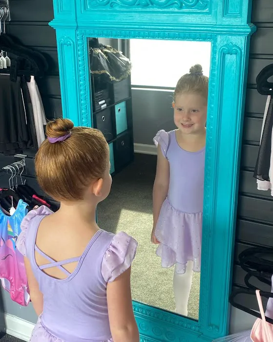 On Pointe Academy of the Arts Picture 7