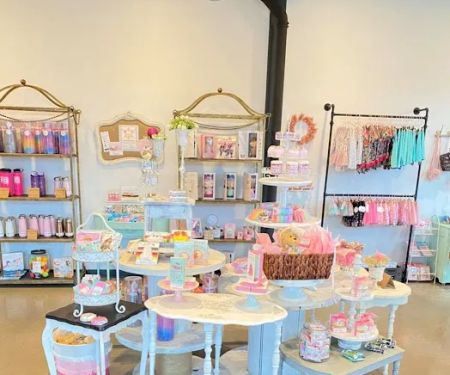 HMD Boutique
