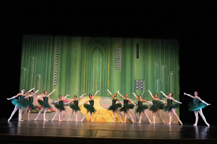 Flat River Dance Company Picture 2