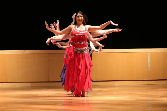 Dance Street Picture 3