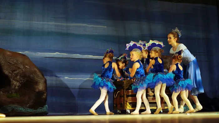 The Children's Ballet Picture 3