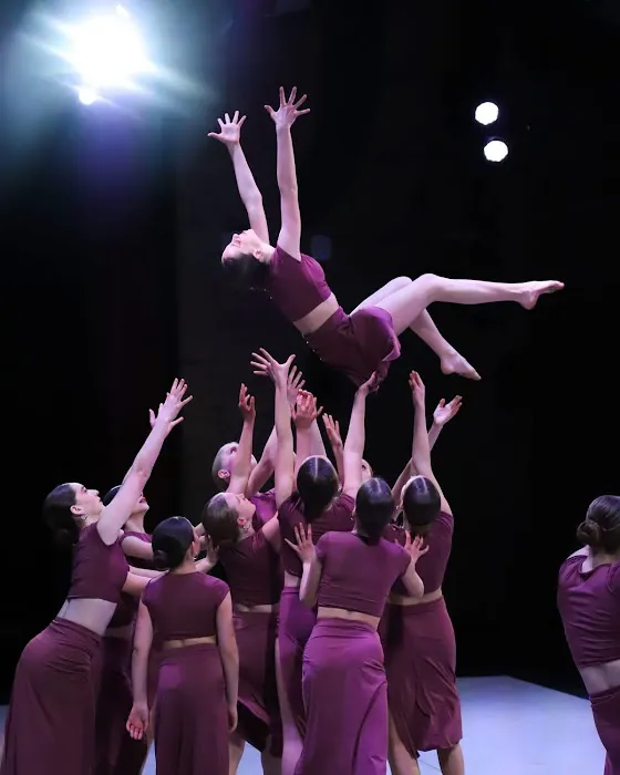 Juliart Dance Studio Picture 10