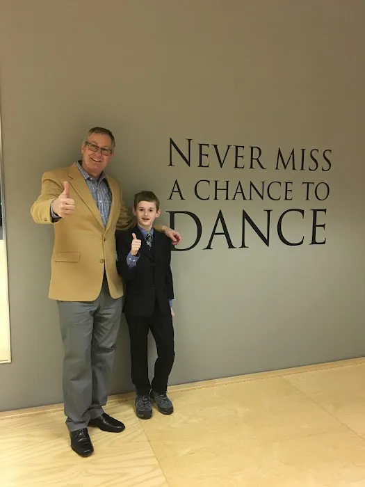 Dance On Main Ballroom Studio Picture 4