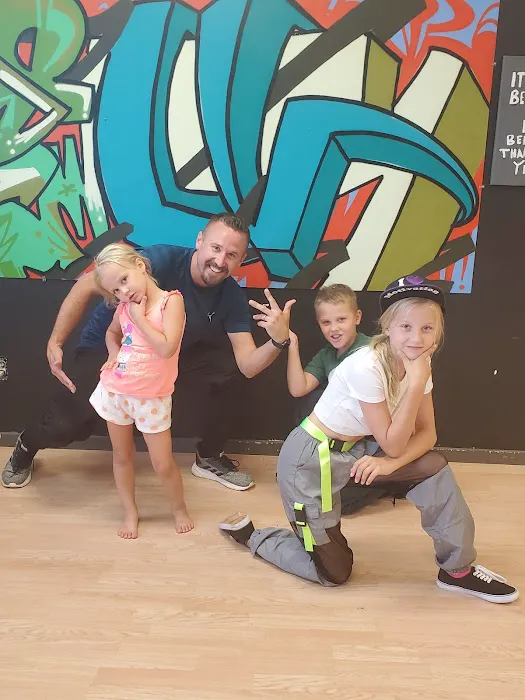 Teknique Street Dance Academy Picture 1