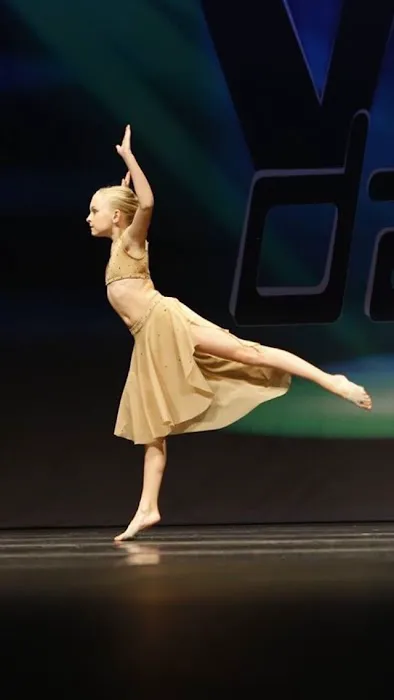 West Michigan Elite Pom and Dance Picture 7