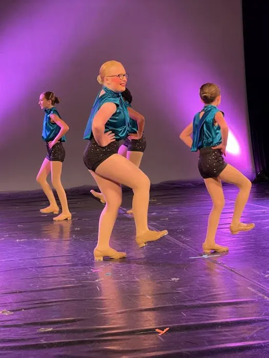 Green Dance Academy Picture 2