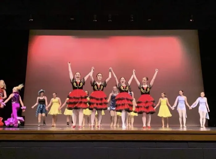 Dance Performance Academy Picture 2
