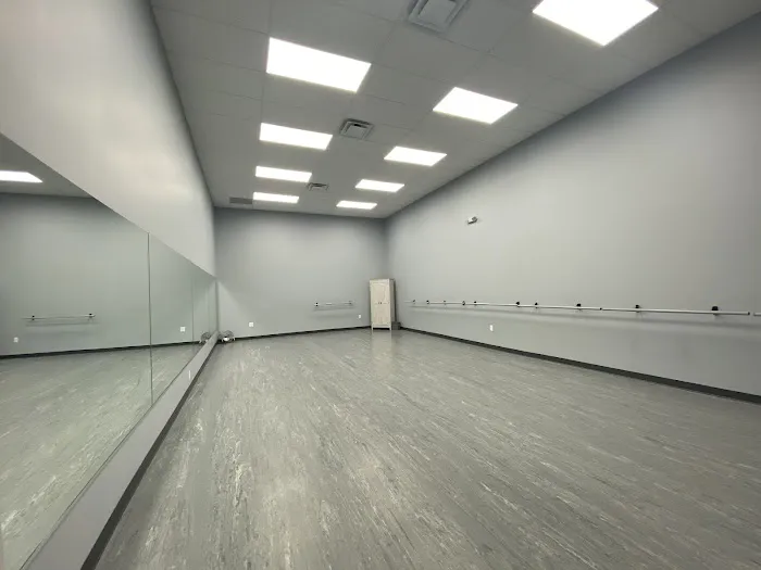 Underground Dance Company Picture 4