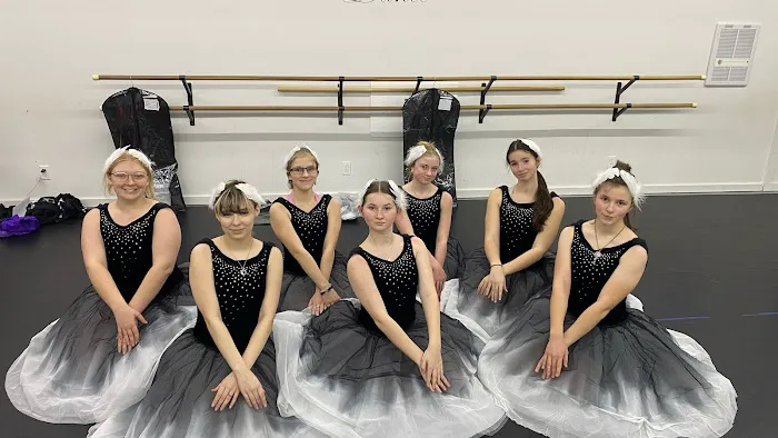Santorelli Dance Center Picture 3