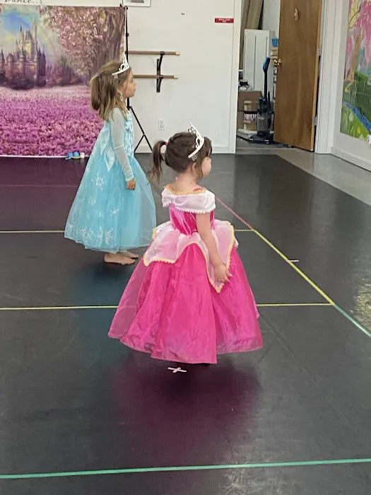 Santorelli Dance Center Picture 10