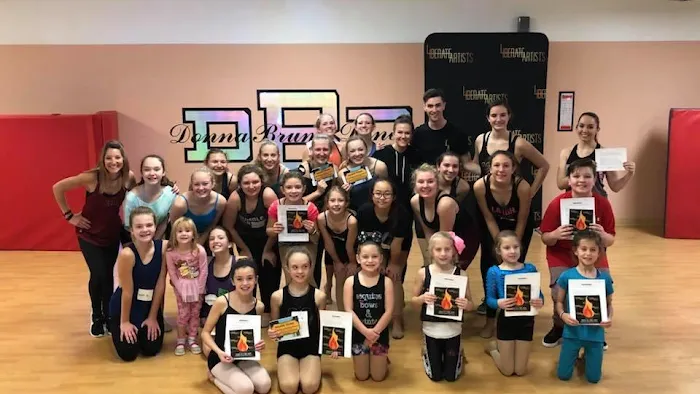 Donna Brum Dancers, Redefine Picture 3