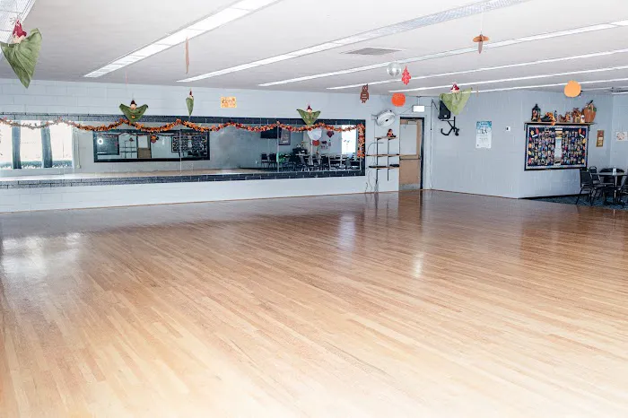 Second Street Dance Studio Picture 3