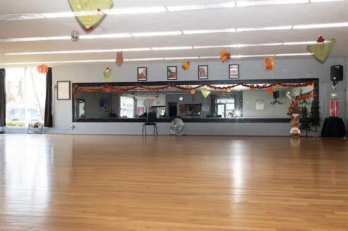 Second Street Dance Studio Picture 10