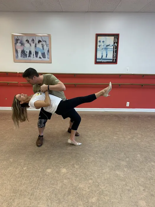 Dance Expressions Picture 5