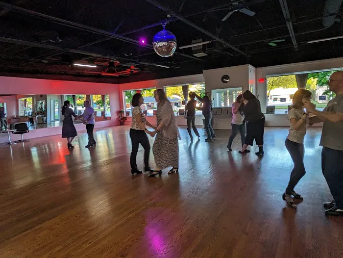 In Movement Ballroom Dance Studio Picture 1