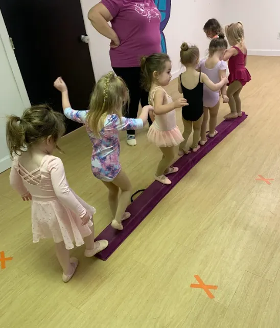 K&B Dance Company Picture 7