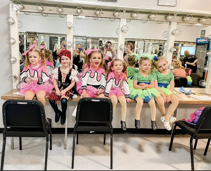 Sue's School of Dance Picture 6