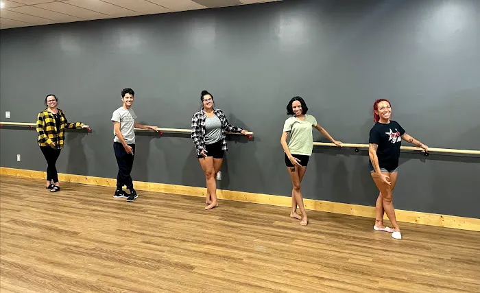 Red's Star Dance Company Picture 2