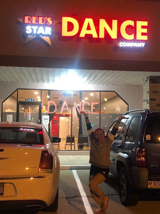 Red's Star Dance Company Picture 8