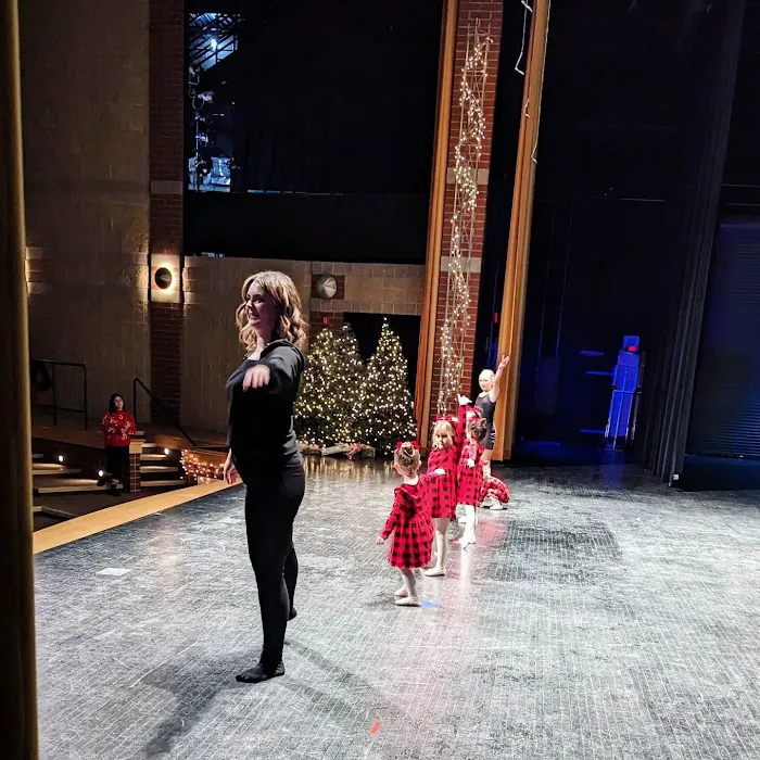 Dance United Picture 9