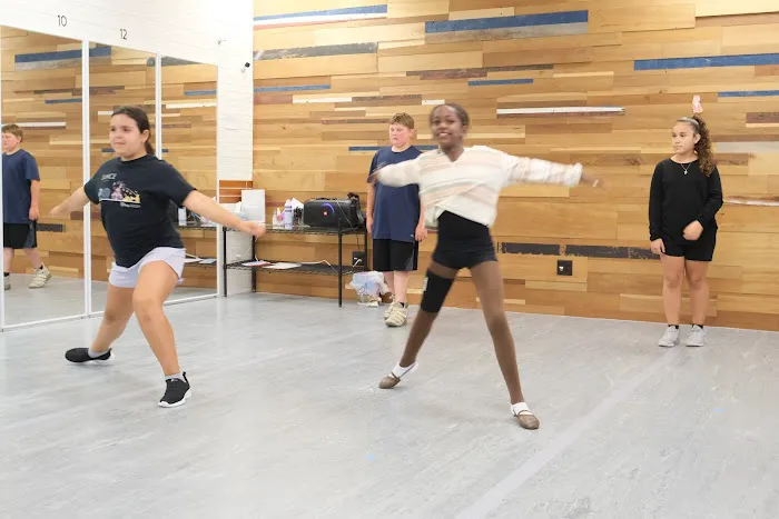 Dance United Picture 10