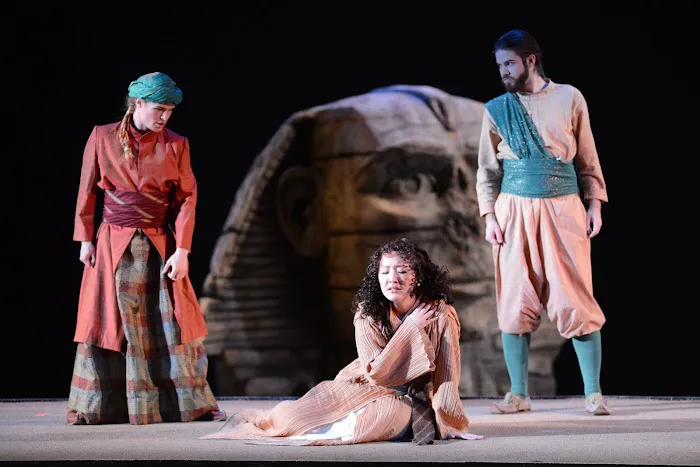 Indiana University Jacobs School of Music Opera and Ballet Theater Picture 7