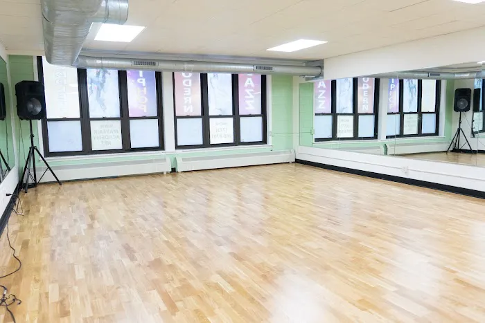 Mayfair Arts Center, a program of the Chicago Human Rhythm Project Picture 6